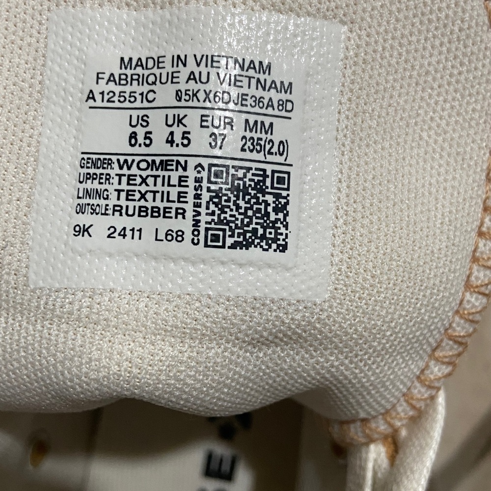 Converse Women's Chuck Taylor All Star Lift Platform Crafted Laces. - Picture 5 of 5
